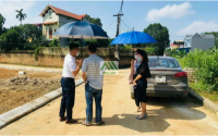 Cụ bà 30 năm Buôn Đất từ số vốn 5.000 đồng, khó tin khi mua đất chỗ nào thắng lớn chỗ đó