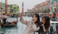 Giới trẻ Hà Nội khám phá VŨ TRỤ GIẢI TRÍ độc nhất miền Bắc