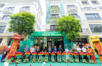 Hơn 1000 lượt khách tham quan nhà mẫu Palm Villas trong ngày khai trương