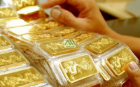 Điểm tin sáng: Giá vàng trong nước tăng mạnh, tiến sát mốc 61 triệu/lượng