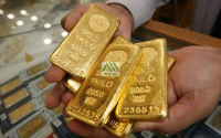 Điểm tin sáng: Áp lực chốt lời, vàng đứt mạch tăng giá